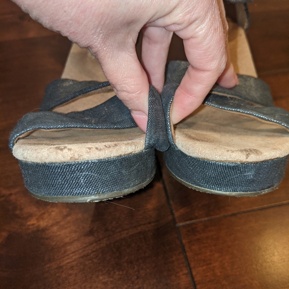 Toms Metallic Silver Wedge Sandals Sz 8 - Picture 7 of 9